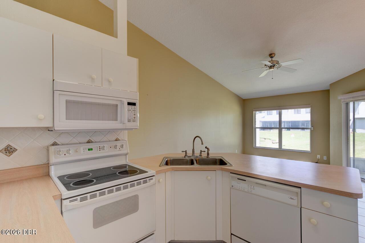 Listing Photo 11