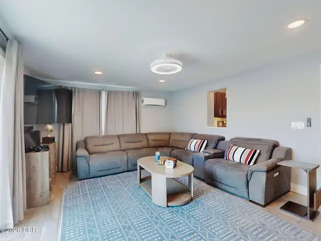 Listing Photo 24