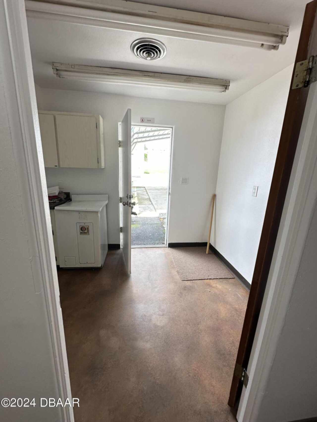 Listing Photo 13