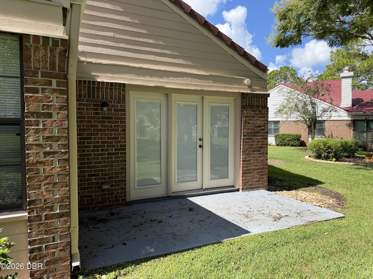 Listing Photo 11
