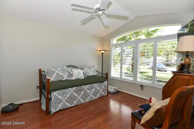 Listing Photo 26