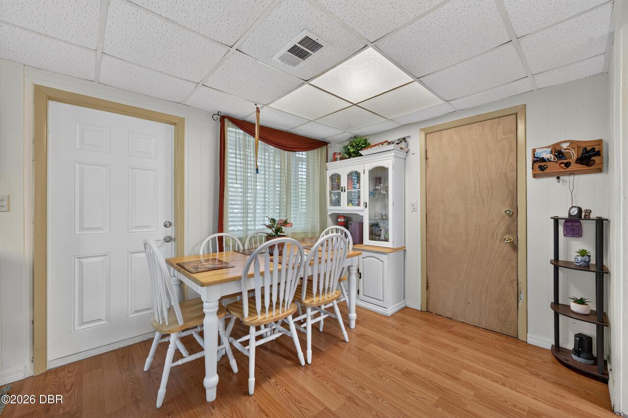 Listing Photo 7