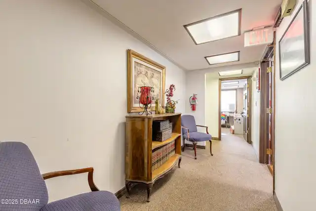 Listing Photo 16