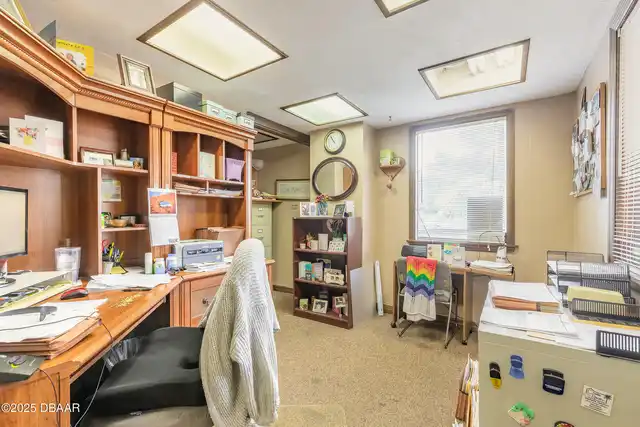 Listing Photo 17