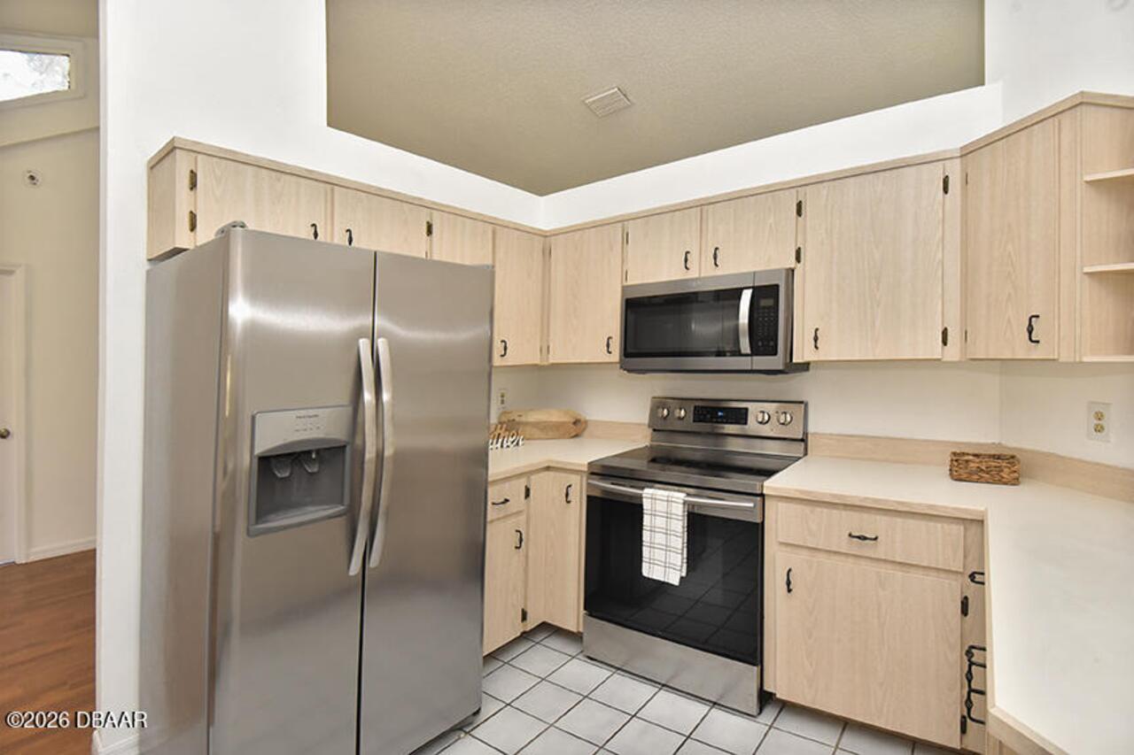 Listing Photo 17