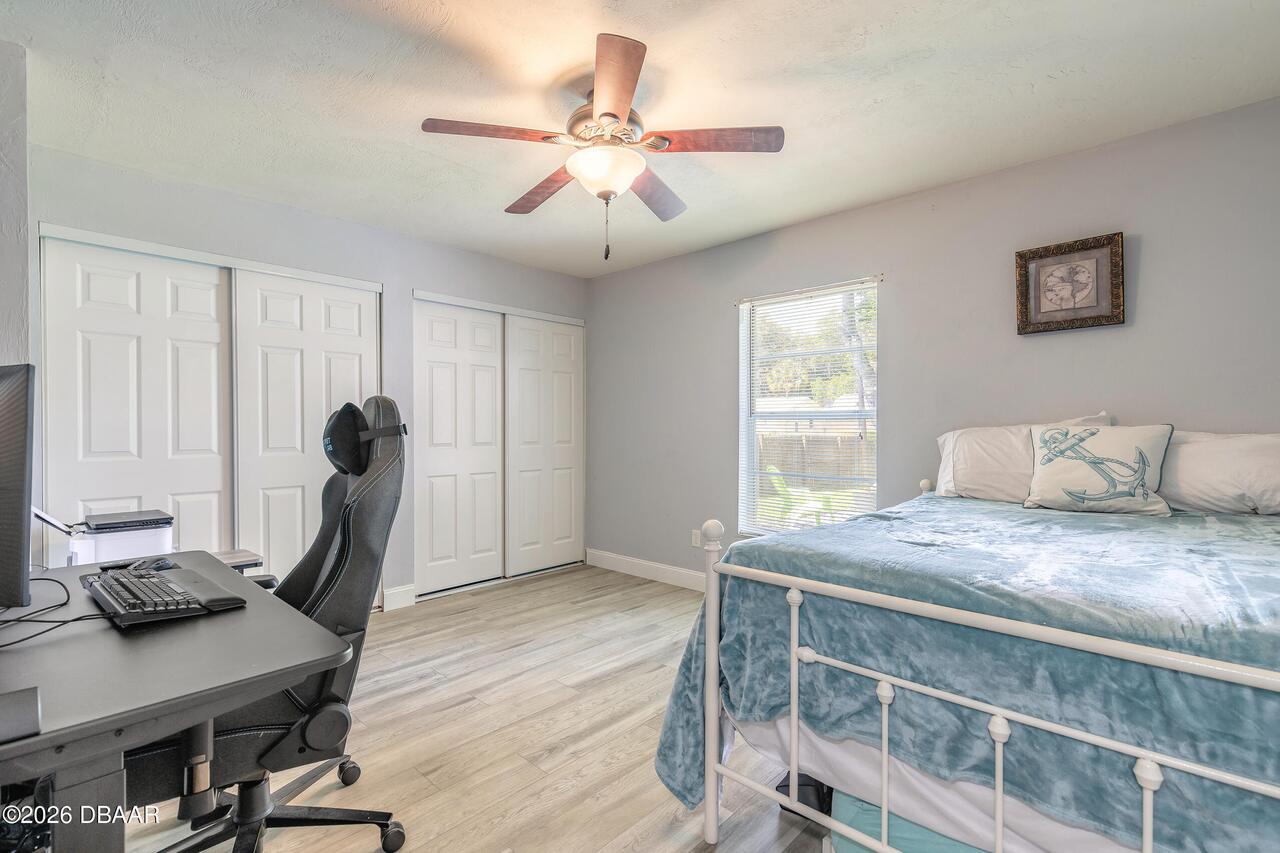 Listing Photo 9