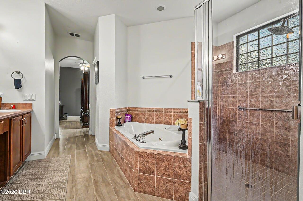Listing Photo 21