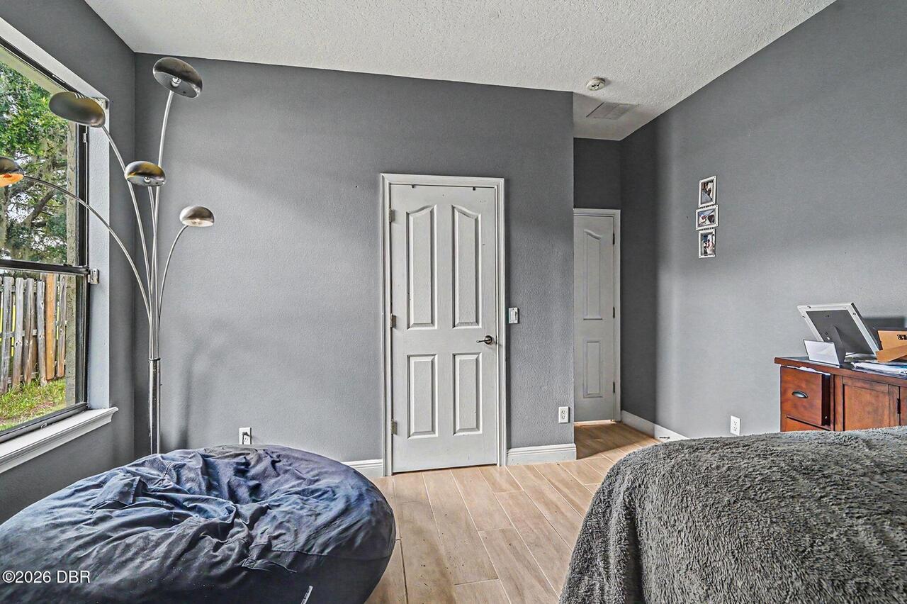 Listing Photo 28