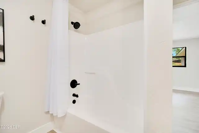 Listing Photo 24