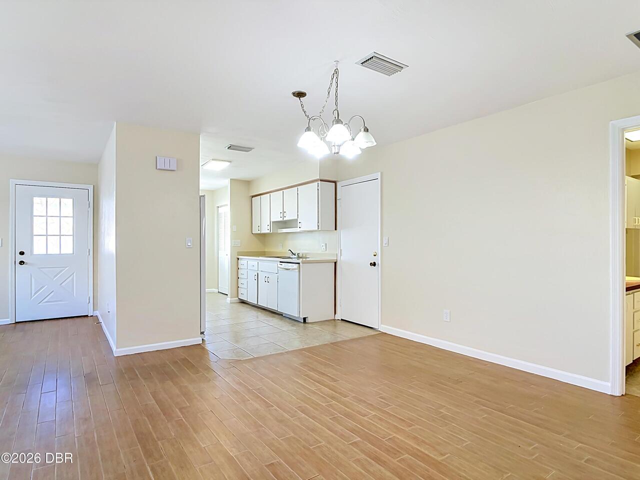 Listing Photo 24