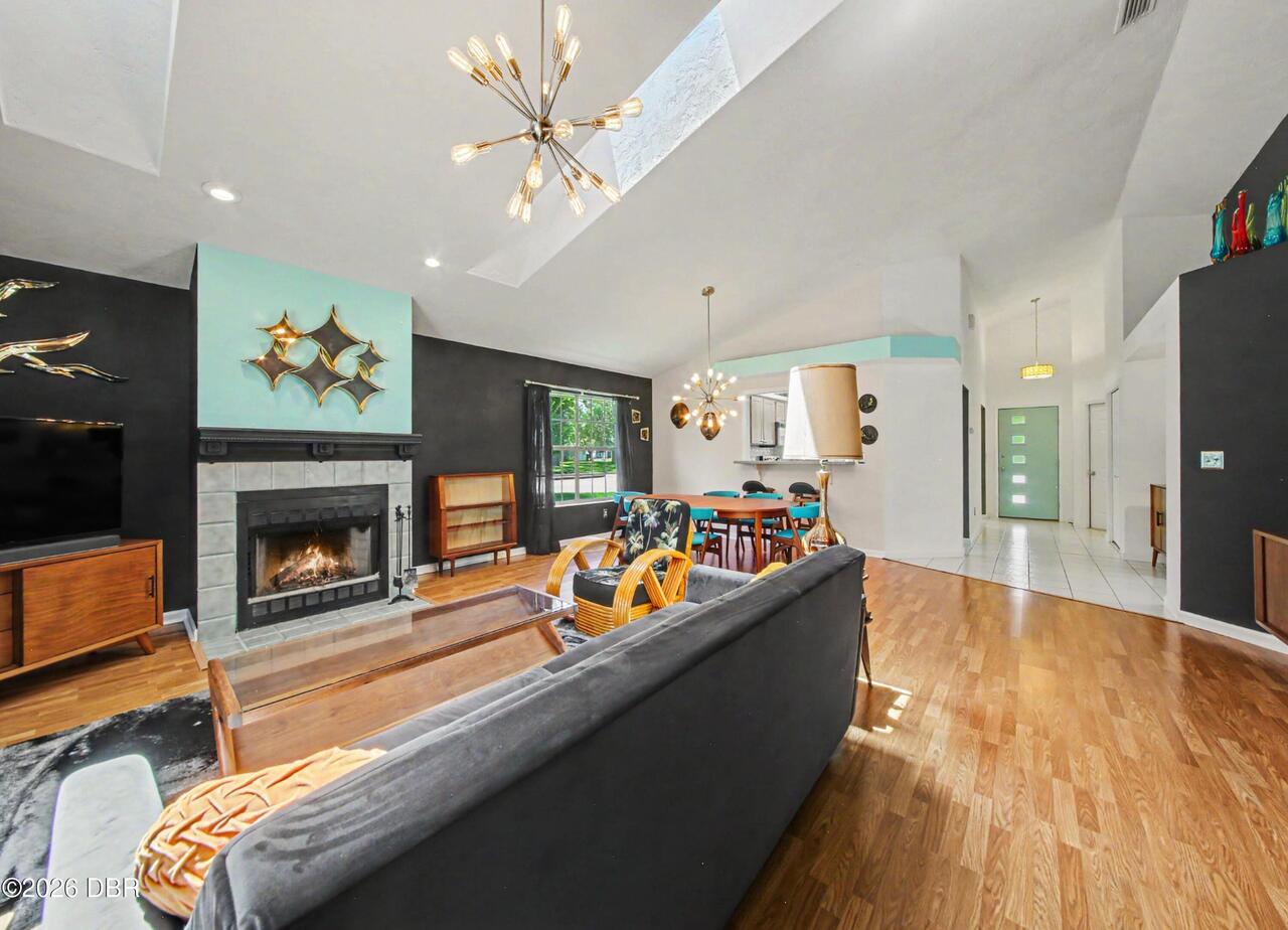 Listing Photo 22