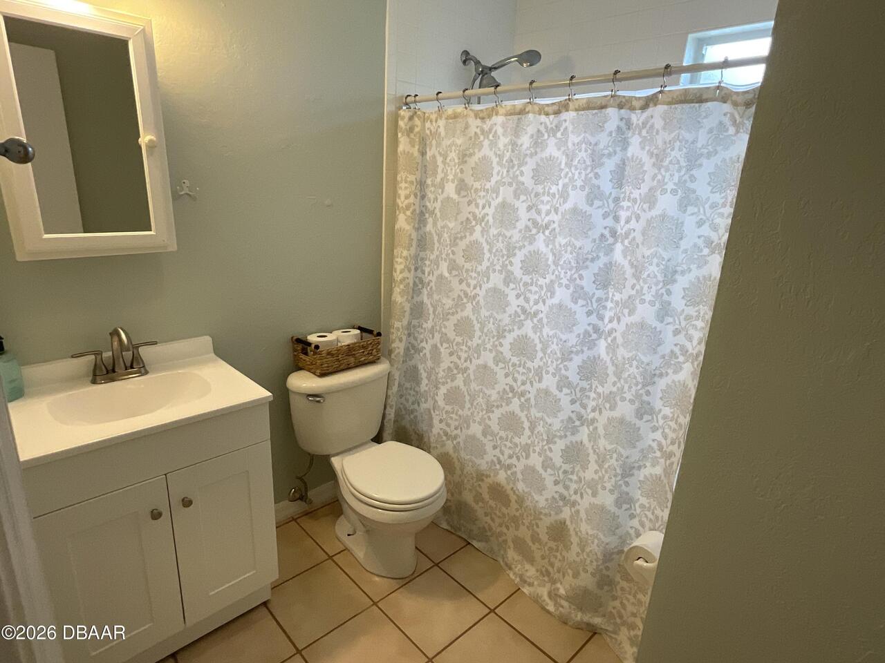 Listing Photo 12