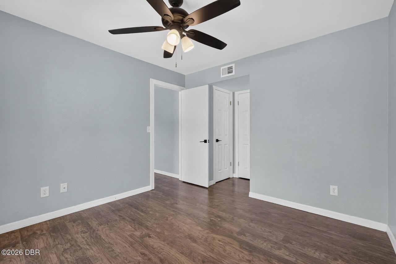 Listing Photo 23