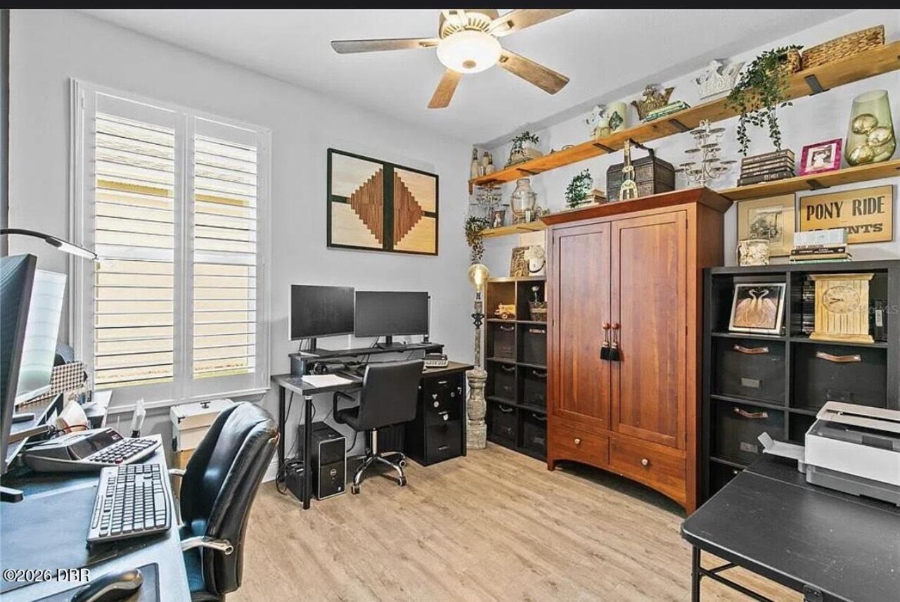 Listing Photo 16
