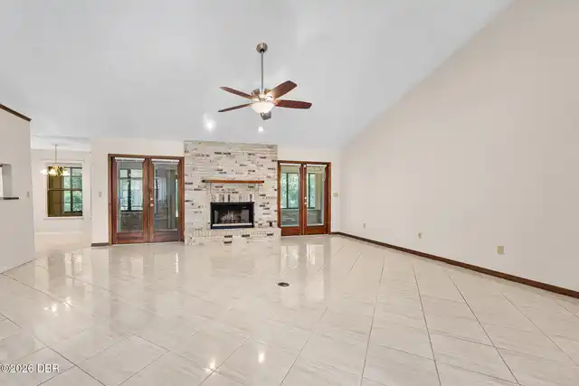 Listing Photo 13