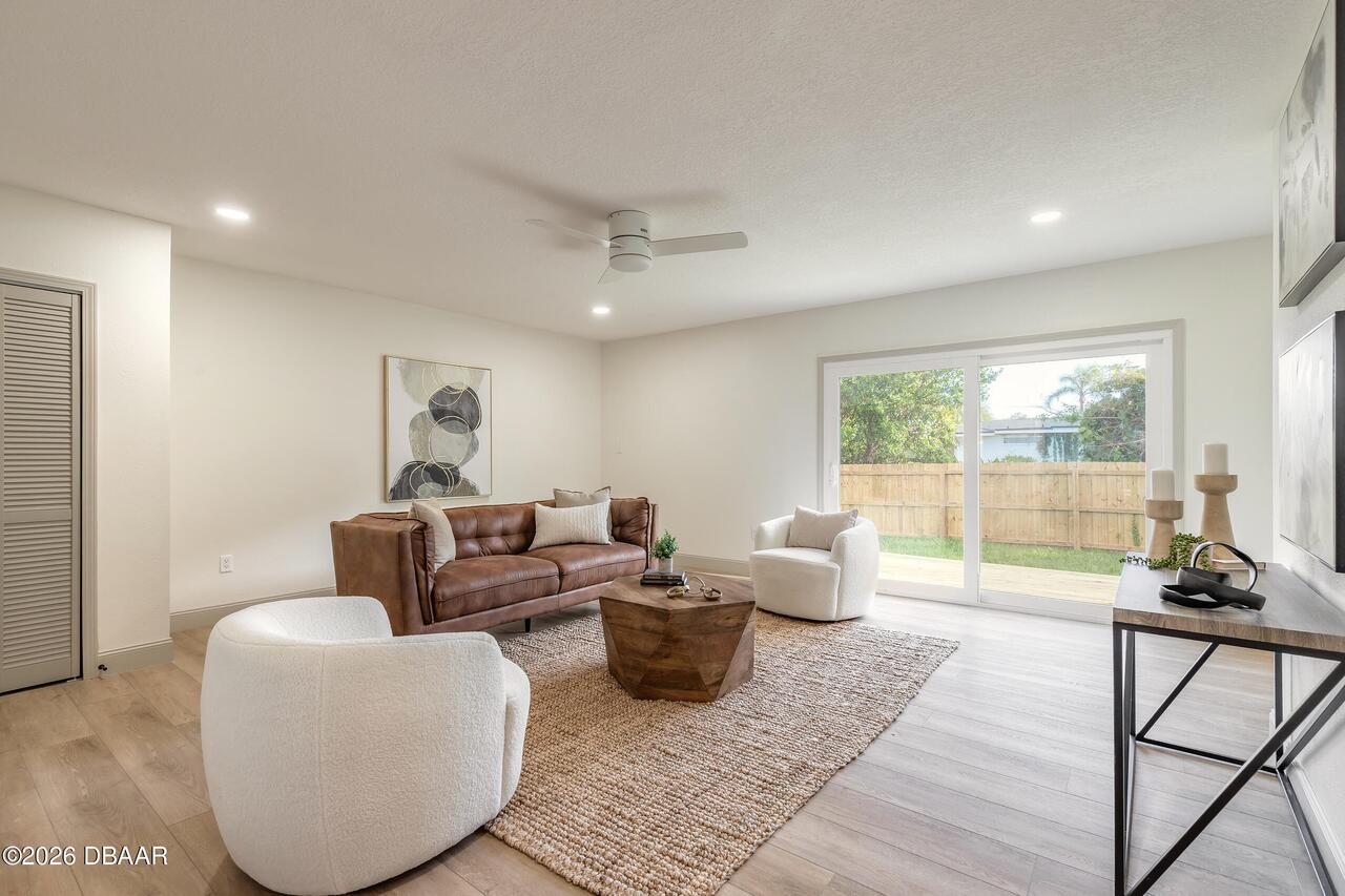 Listing Photo 17