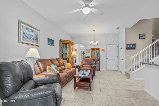 Listing Photo 14