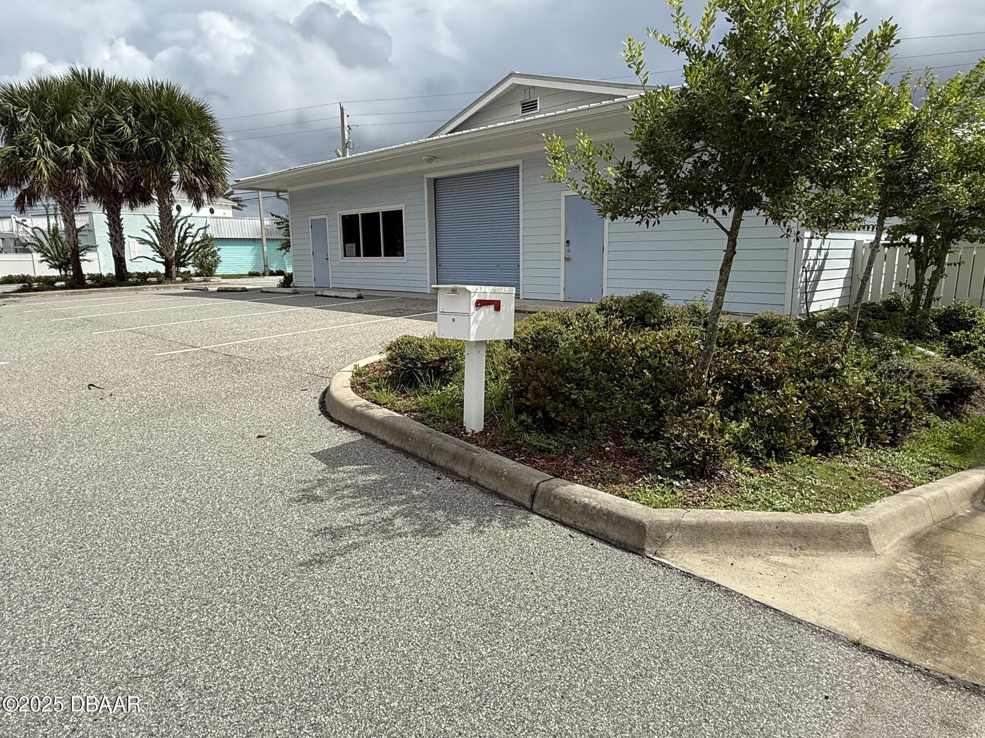 Listing Photo 9
