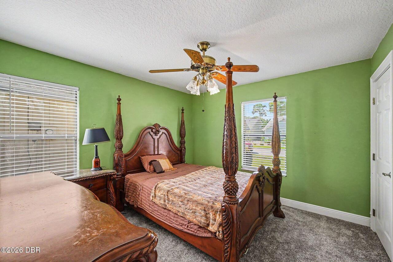 Listing Photo 9