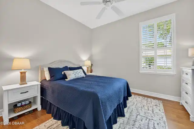 Listing Photo 16