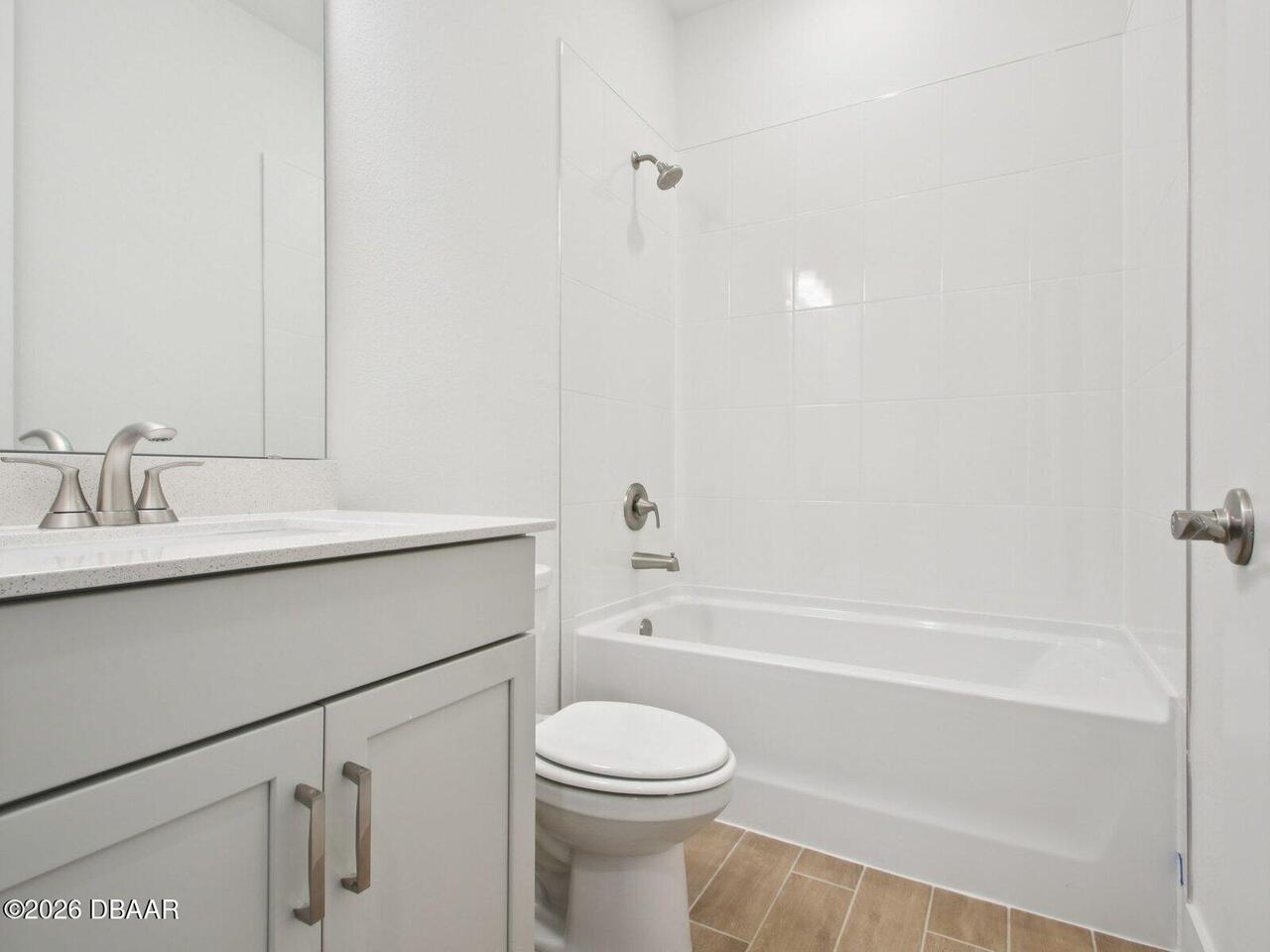 Listing Photo 10