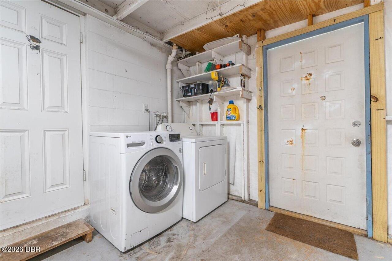 Listing Photo 17