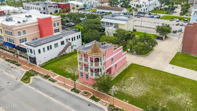 Listing Photo 8