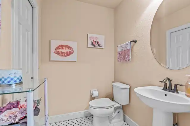 Listing Photo 43