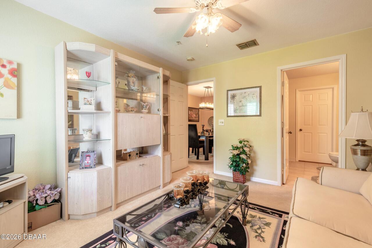 Listing Photo 8