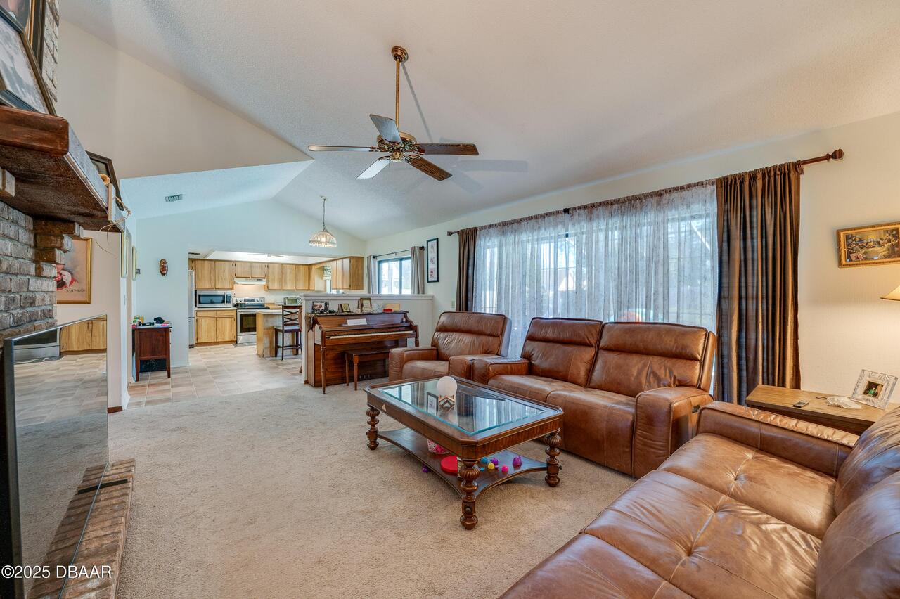 Listing Photo 17