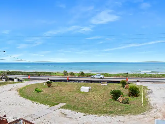 Listing Photo 17