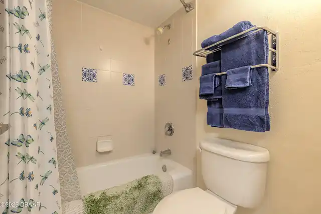 Listing Photo 12