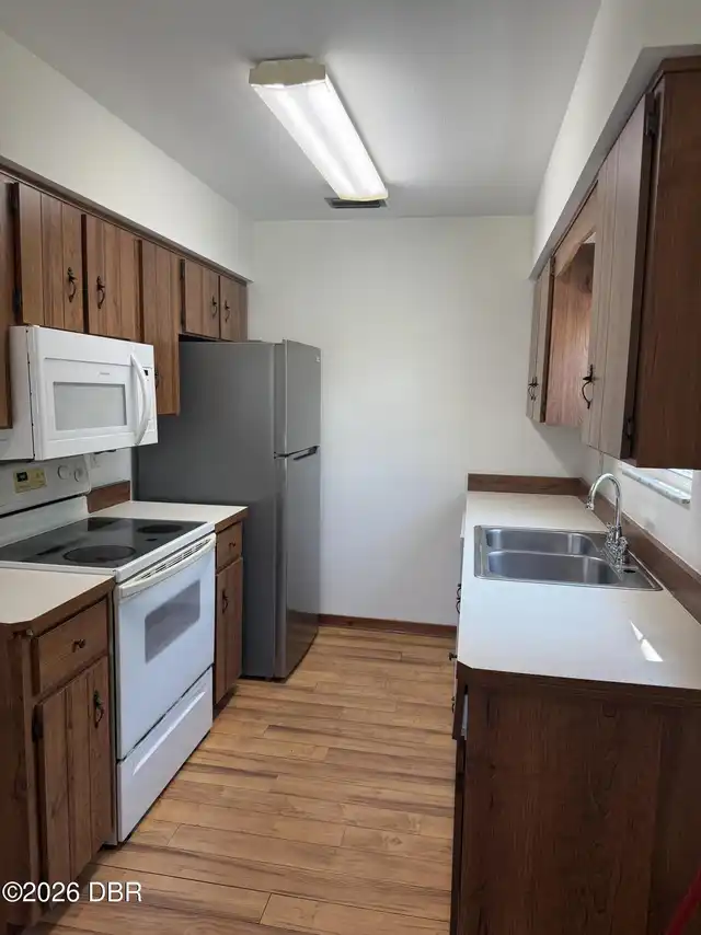 Listing Photo 6