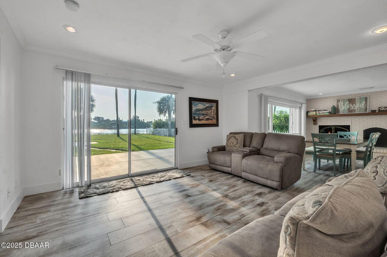 Listing Photo 17