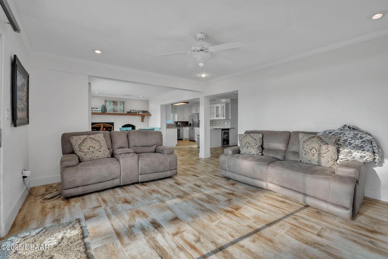 Listing Photo 18