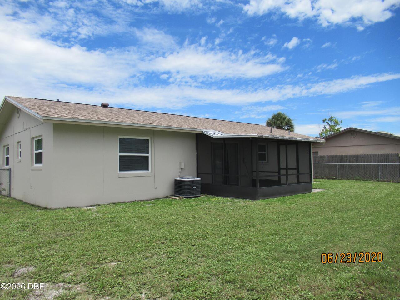 Listing Photo 16