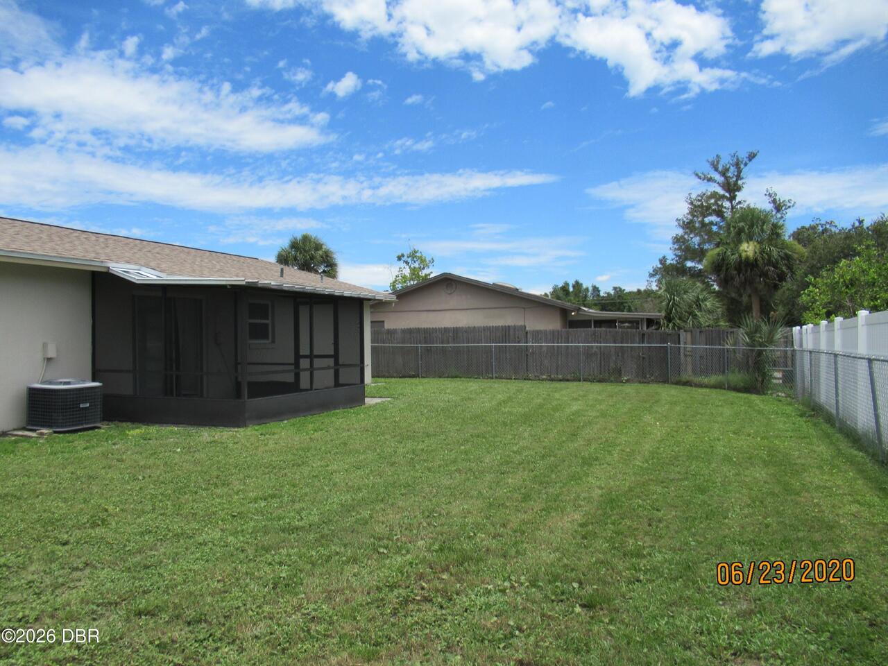 Listing Photo 17
