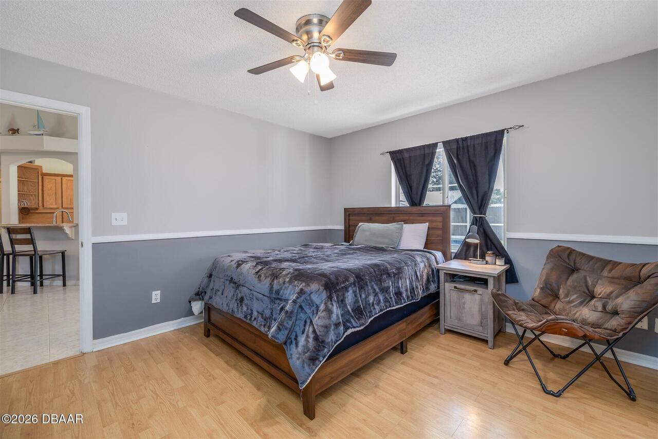 Listing Photo 14