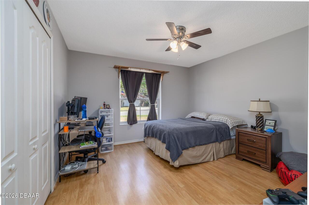 Listing Photo 16