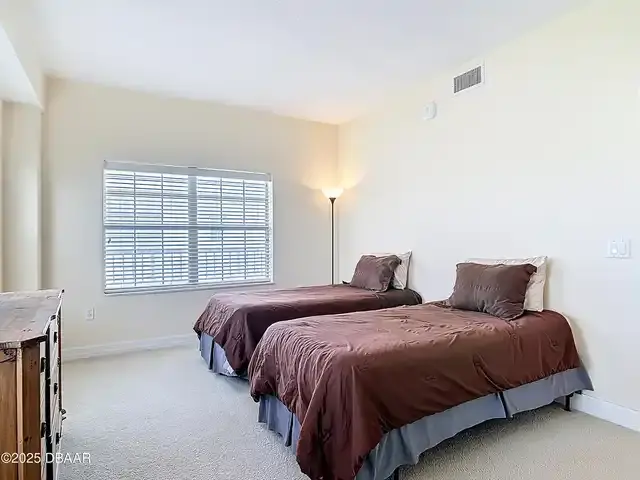 Listing Photo 34