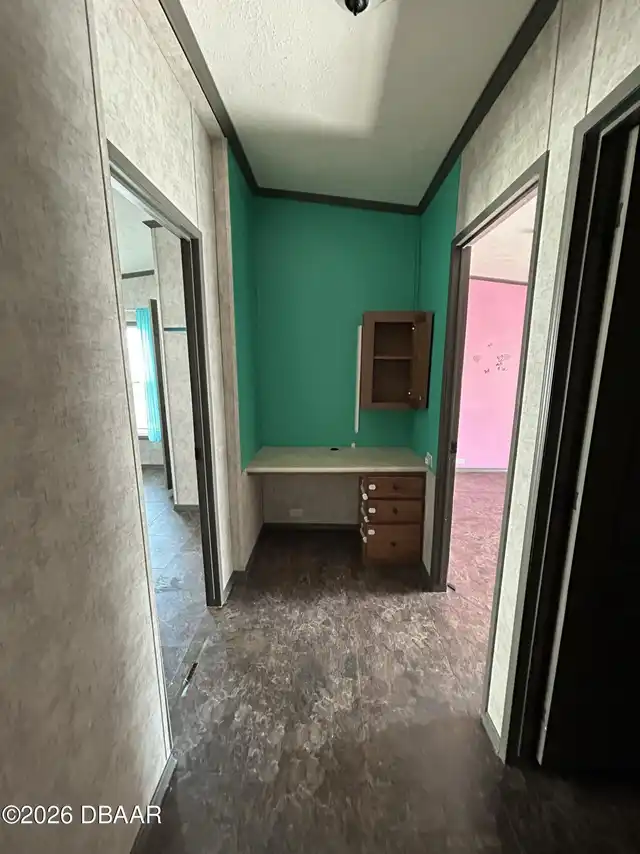 Listing Photo 11