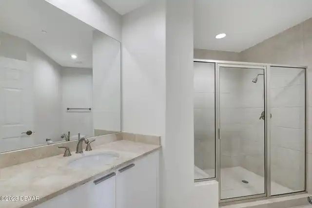 Listing Photo 20