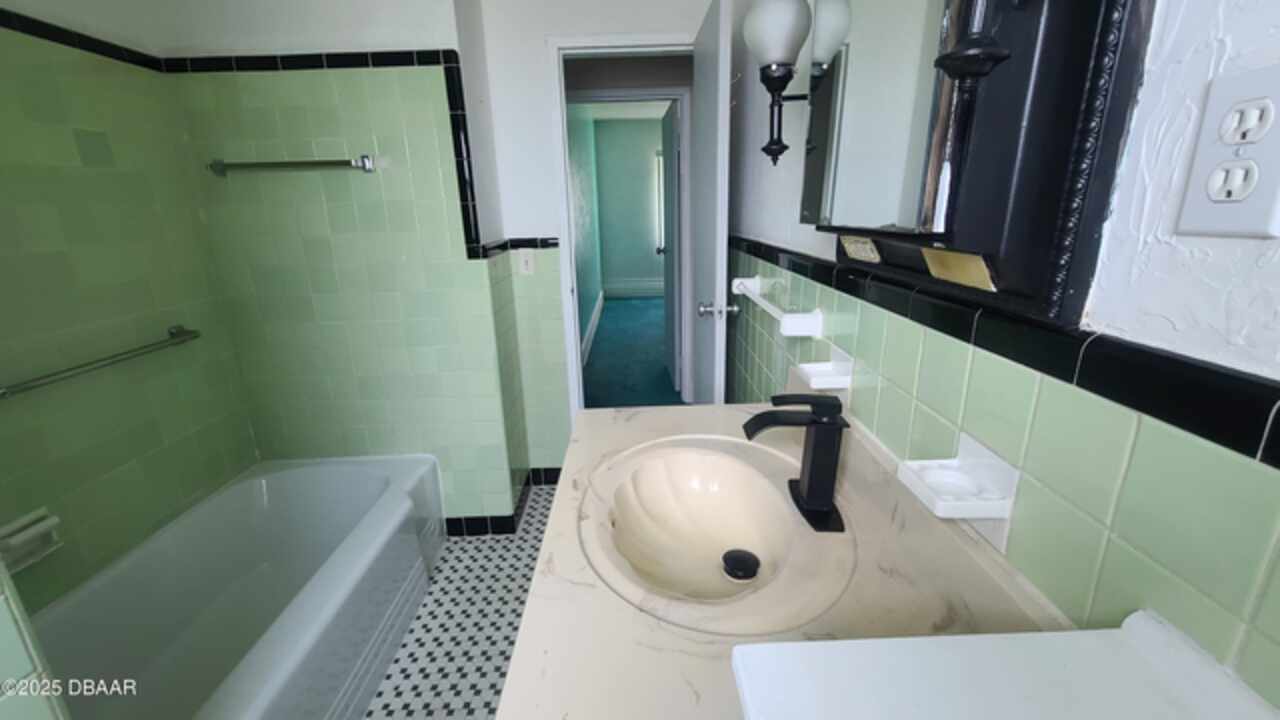 Listing Photo 19