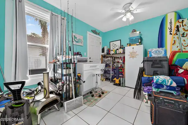 Listing Photo 16