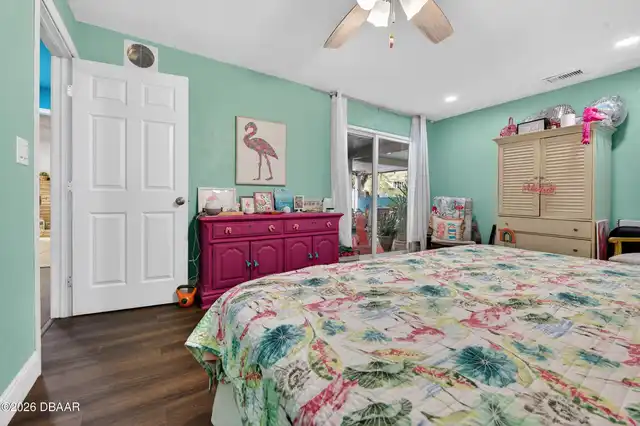 Listing Photo 18