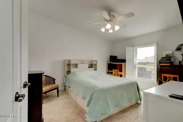 Listing Photo 17
