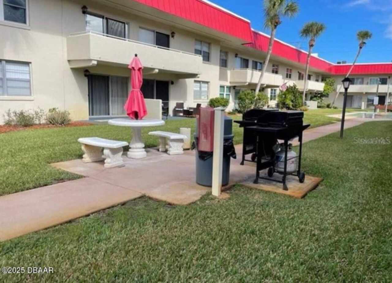 Listing Photo 15