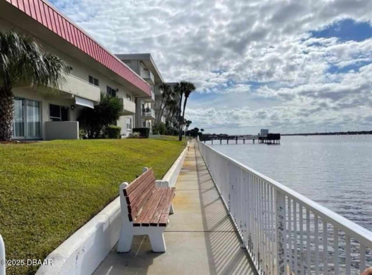 Listing Photo 17