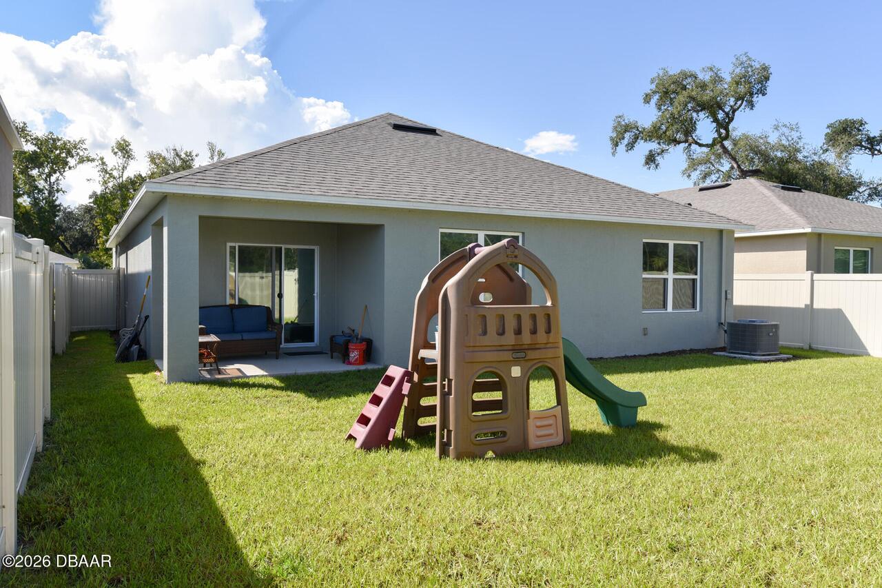 Listing Photo 10