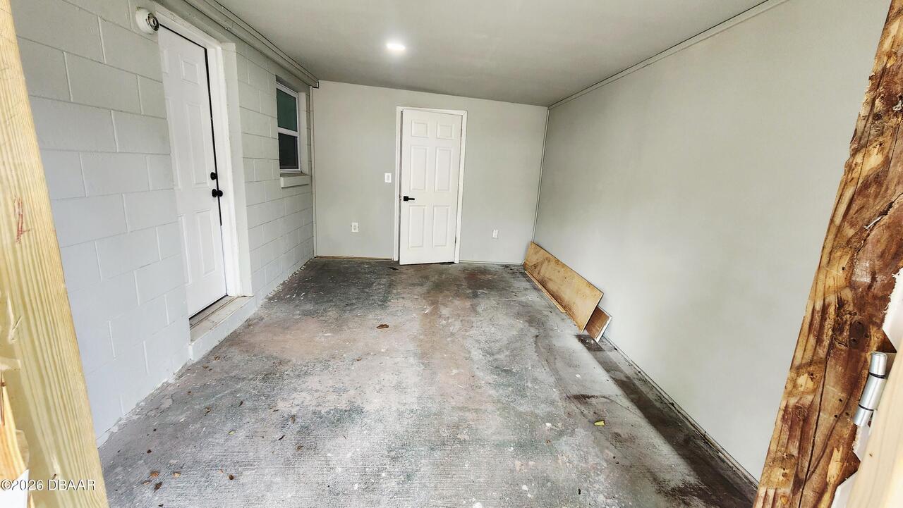 Listing Photo 18